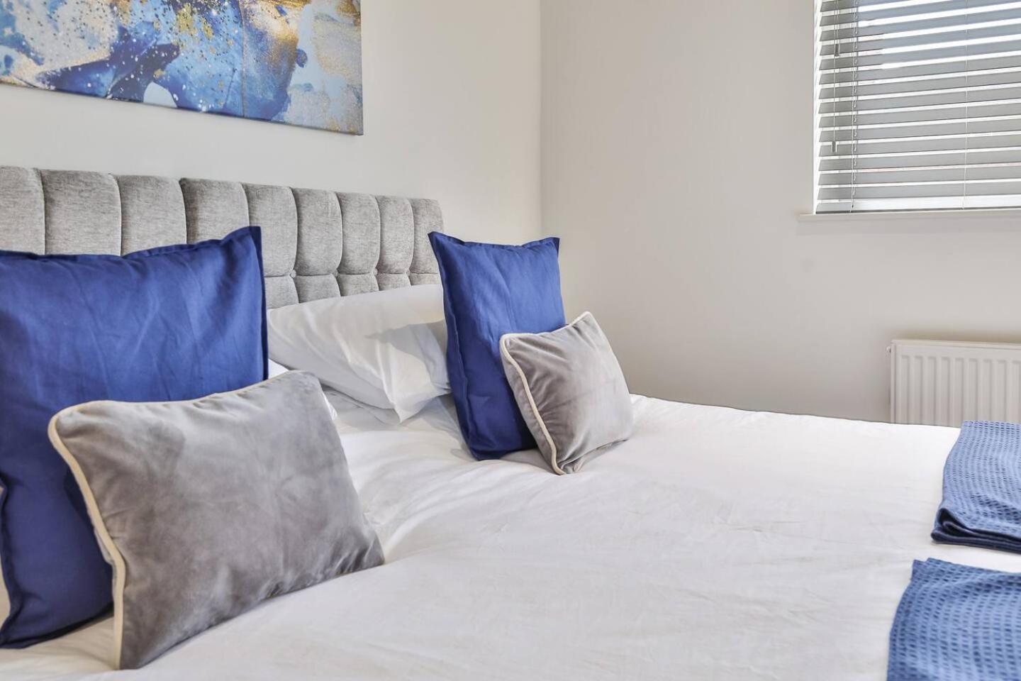 Holiday home Modern, Cosy Whole House Wifi Close To Attractions