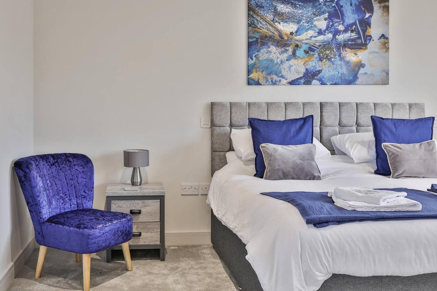 Modern, Cosy Whole House Wifi Close To Attractions *