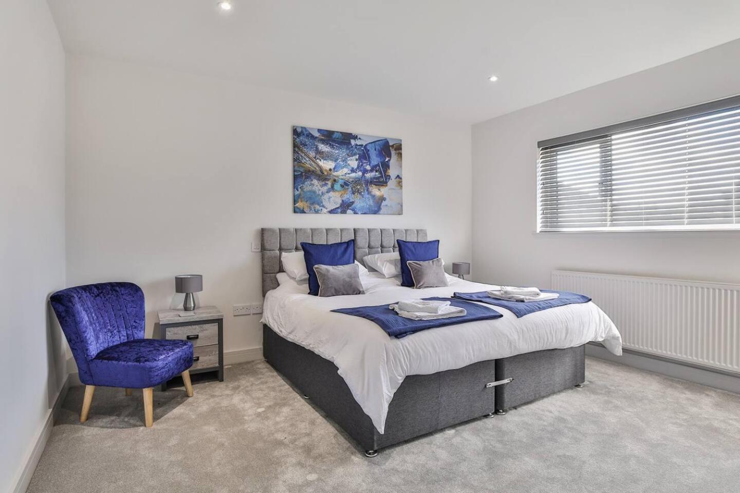 Modern, Cosy Whole House Wifi Close To Attractions *